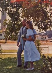 tex_lyn_mt_isa_chimney_stack_wedding_rfds_base06051989.jpg